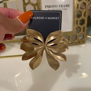 Melrose and Market Earrings